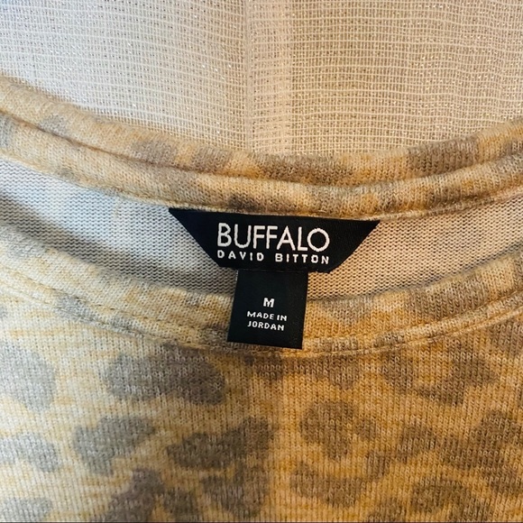 Buffalo David Bitton Leopard print long sleeve~M - Picture 2 of 7
